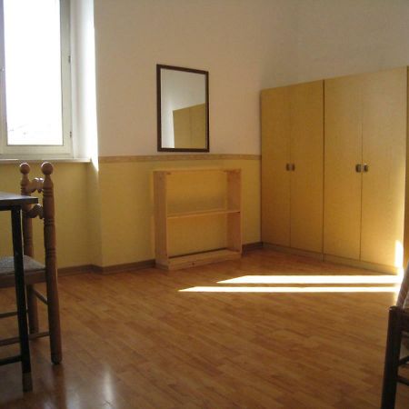 מלון פרוג'ה Casa Mariotti מראה חיצוני תמונה