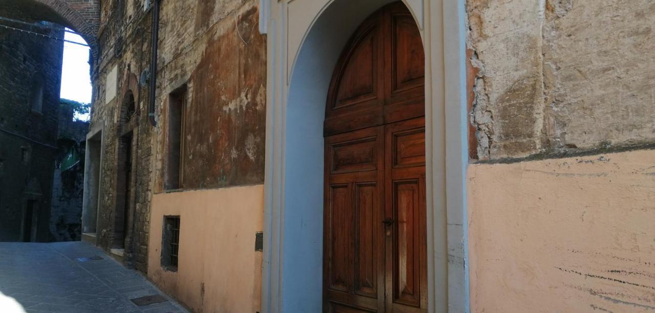 מלון פרוג'ה Casa Mariotti מראה חיצוני תמונה