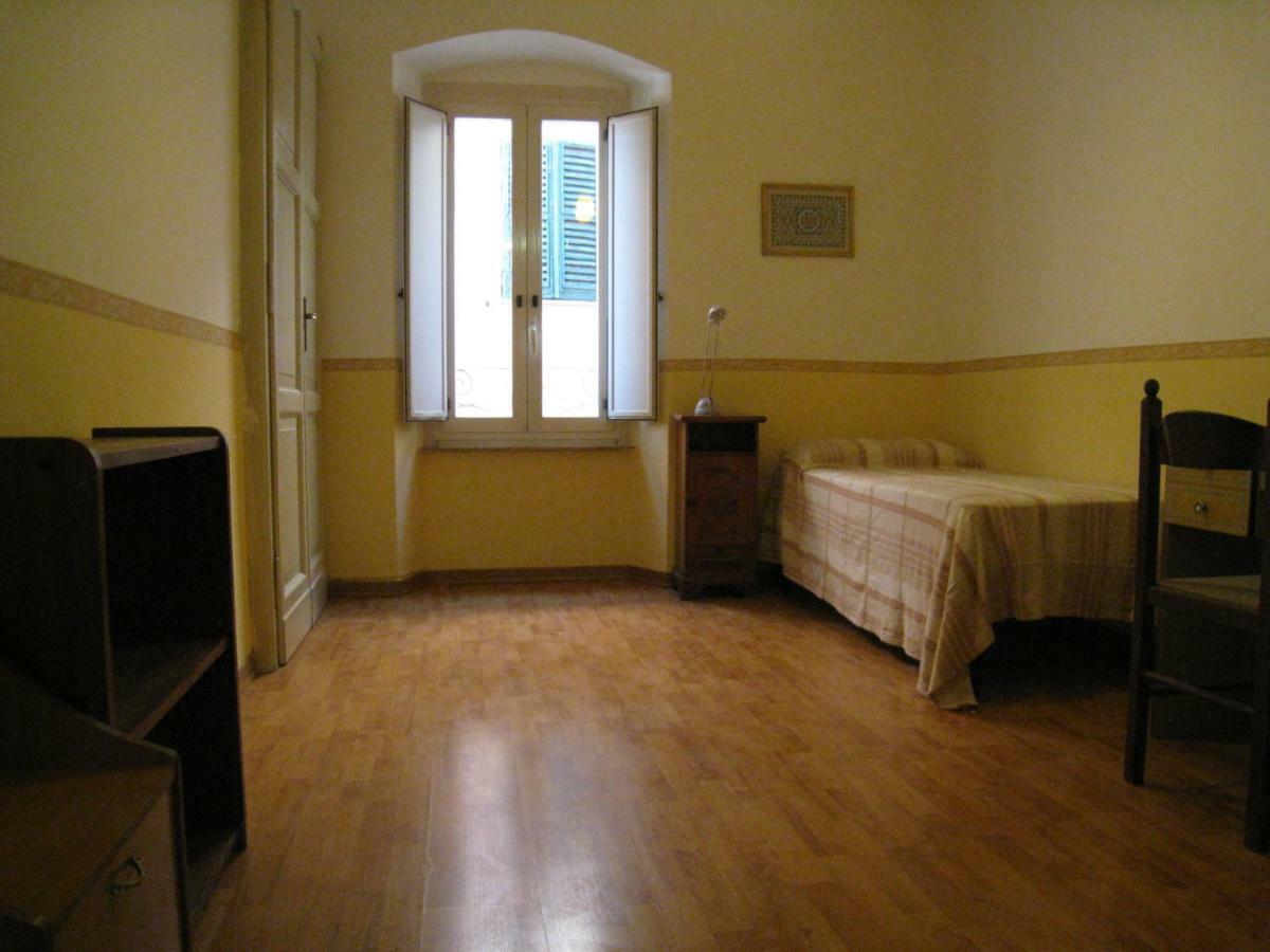 מלון פרוג'ה Casa Mariotti מראה חיצוני תמונה